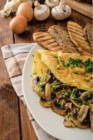 Omelette mit Champignons
